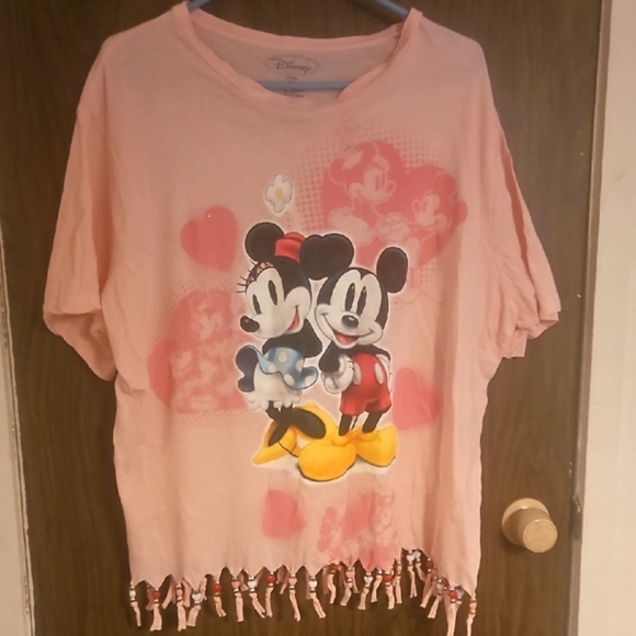 Disney Tops - EUC Disney Beaded Tee